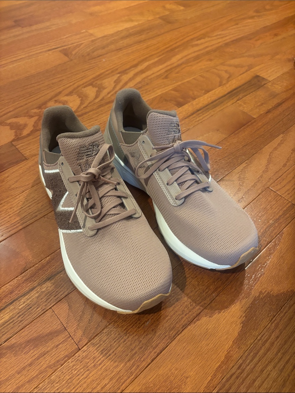 Women’s New Balance 1440 Sneakers - 10.5 - Picture 14 of 14